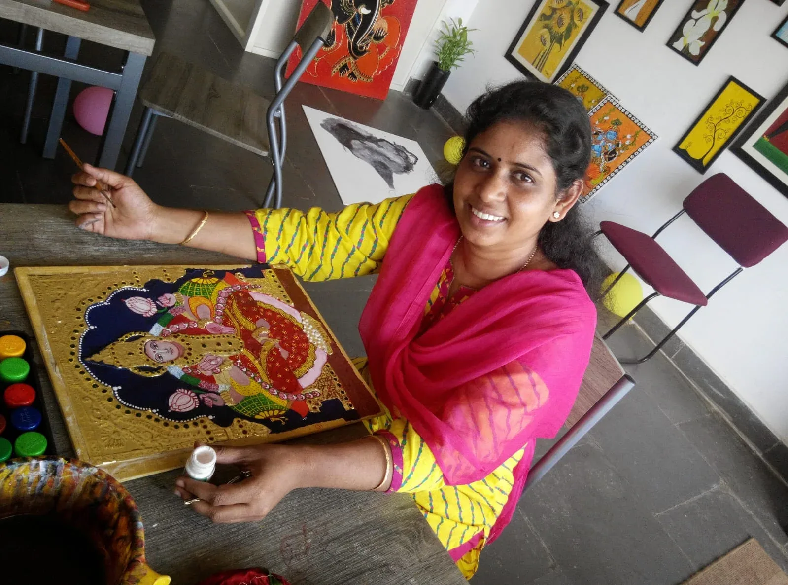 Art Classes for Teens: Courses, Skills, Age Groups & Online/Offline Options | Varnaalaya